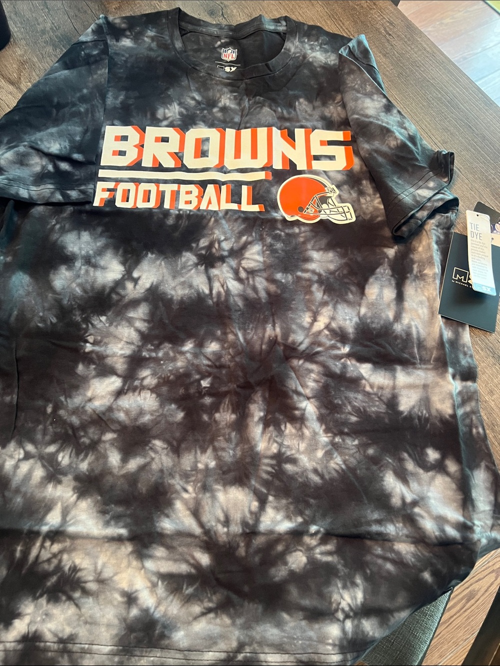 NFL Browns Black & White Tie-Dye Crewneck Tee